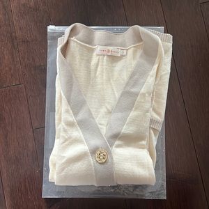 Tory Burch +Ted Baker